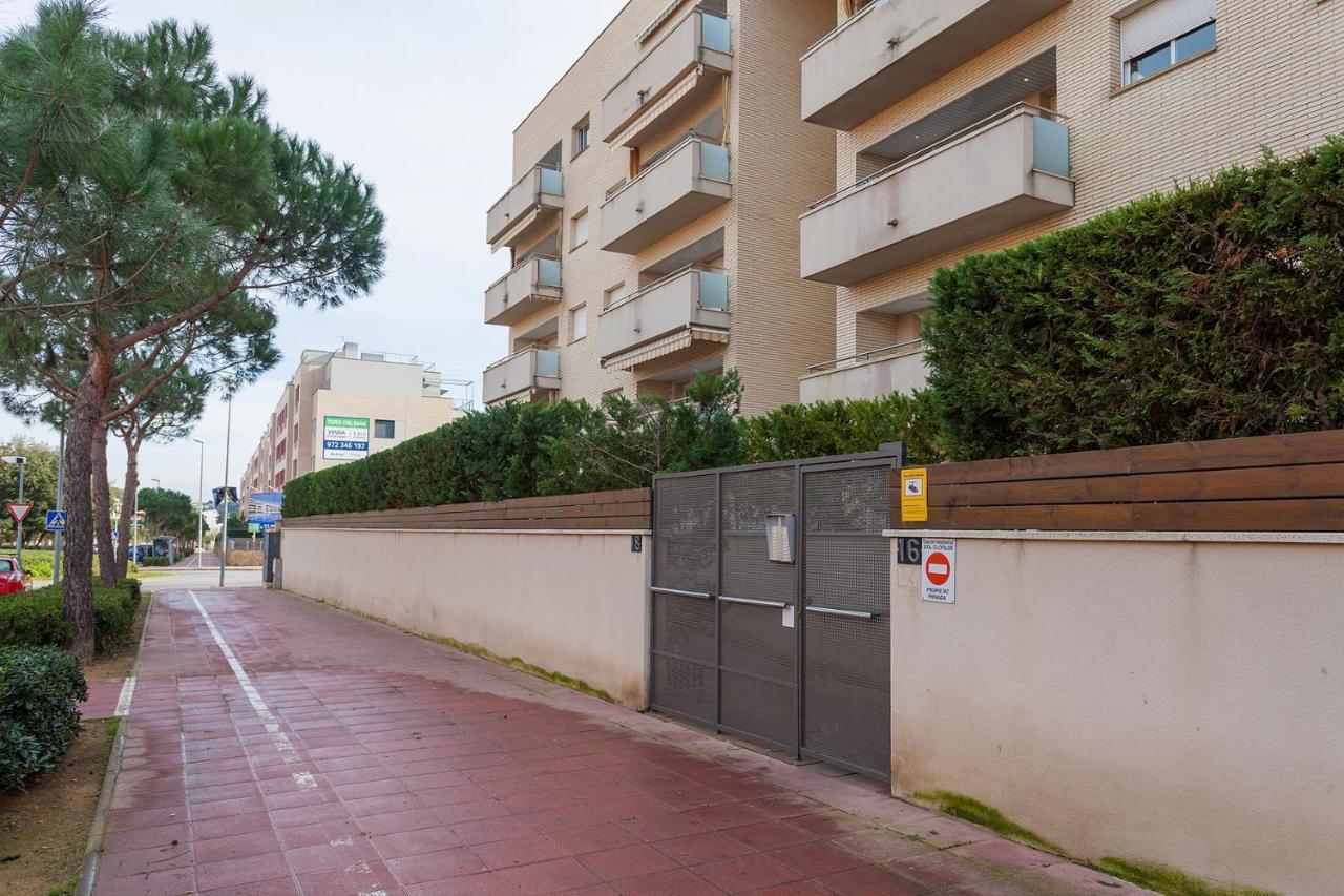 Comfortable Apartment With A Swimming Pool, 250M To The Sea. Lloret de Mar Exterior foto